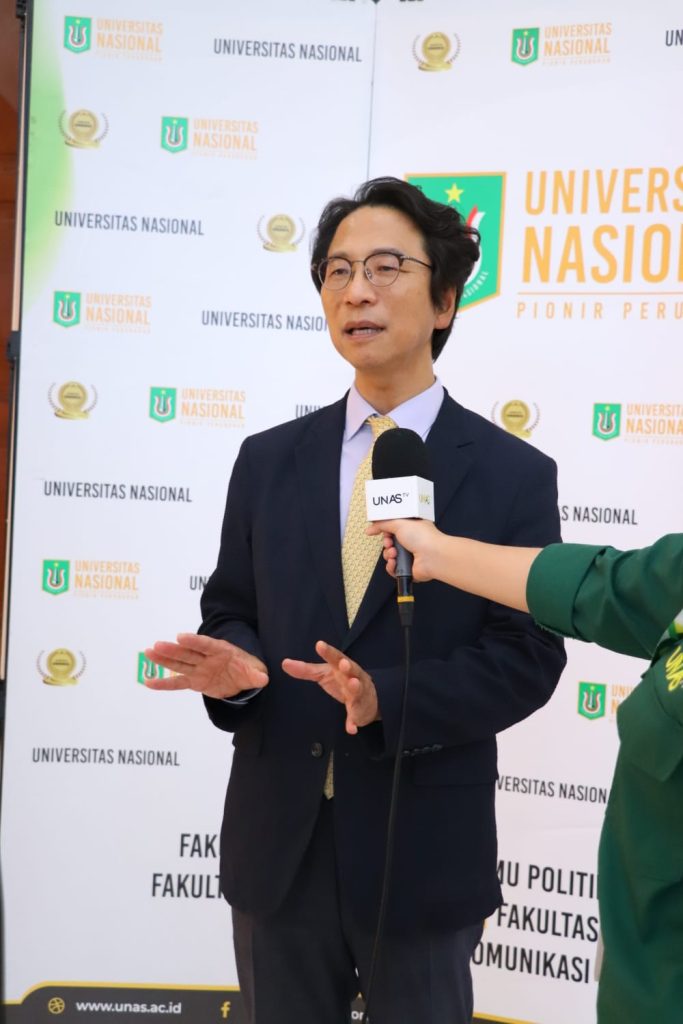 Dean of Busan International College Tongmyong University, Dr. Joon Ki Han.